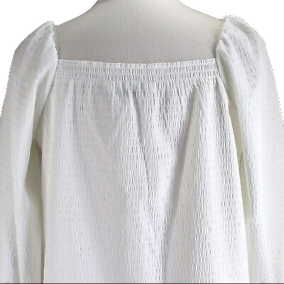 Elizabeth and James New Without Tags Inconspicuous Flaw white Blouse Size Large - Picture 6 of 12